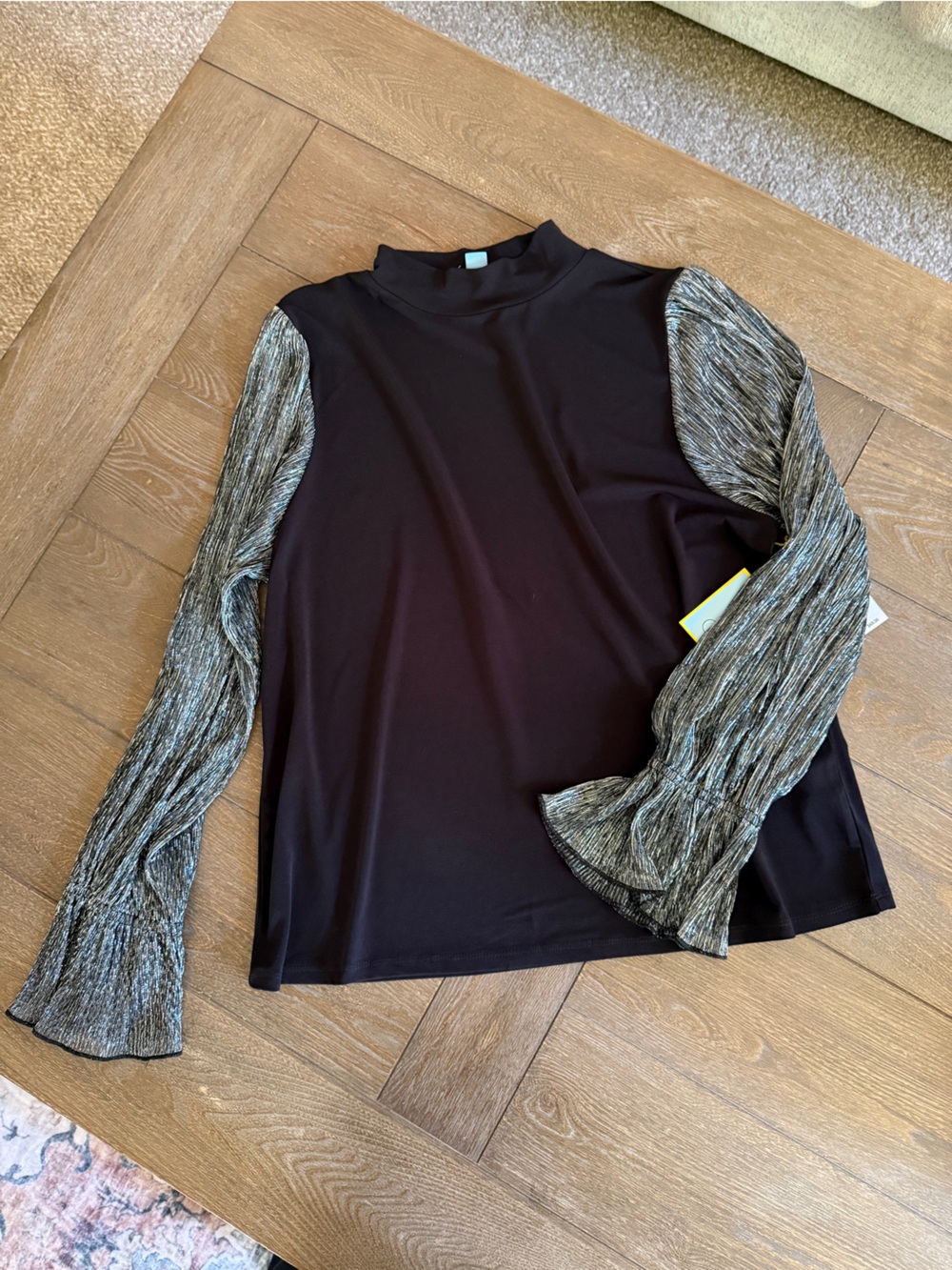 CC Metallic Shimmer Blouse Rich Black Women’s XL NWT Nordstrom